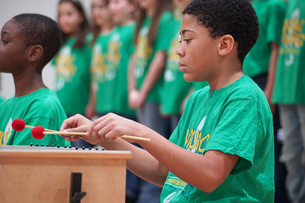 YES-Students-Bring-Music-to-WPES-Students