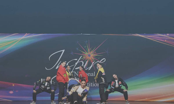 Rising Starz